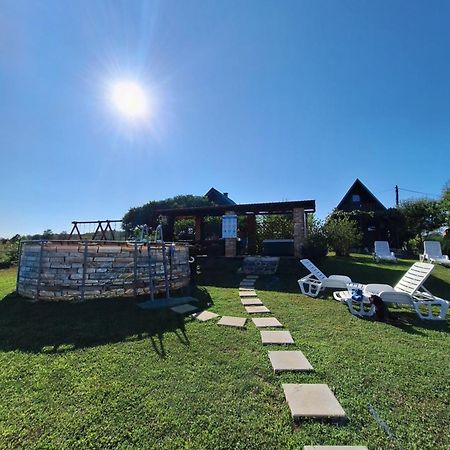 Galovic-Selo Guesthouse Mreznica- Mreznicka Idila Resort מראה חיצוני תמונה