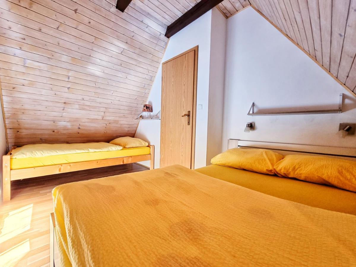 Galovic-Selo Guesthouse Mreznica- Mreznicka Idila Resort מראה חיצוני תמונה